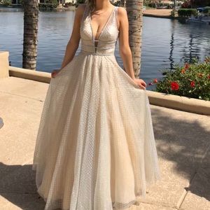 Gorgeous Prom Dress Embellished Plunge Gold and Silver Ballgown